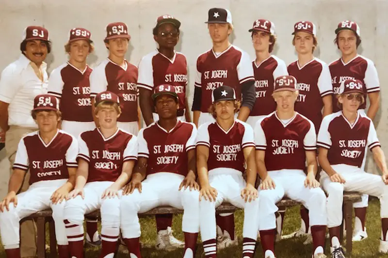 A high school baseball team photo.